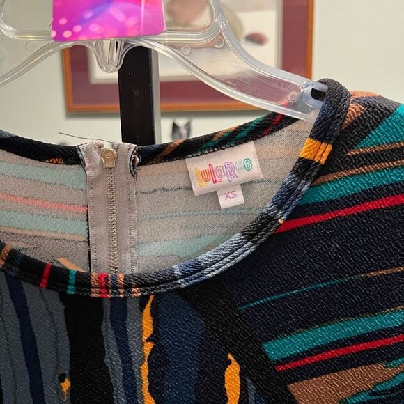 LuLaRoe Colorful Geometric Pattern Dress Size XS #107 - Picture 3 of 6